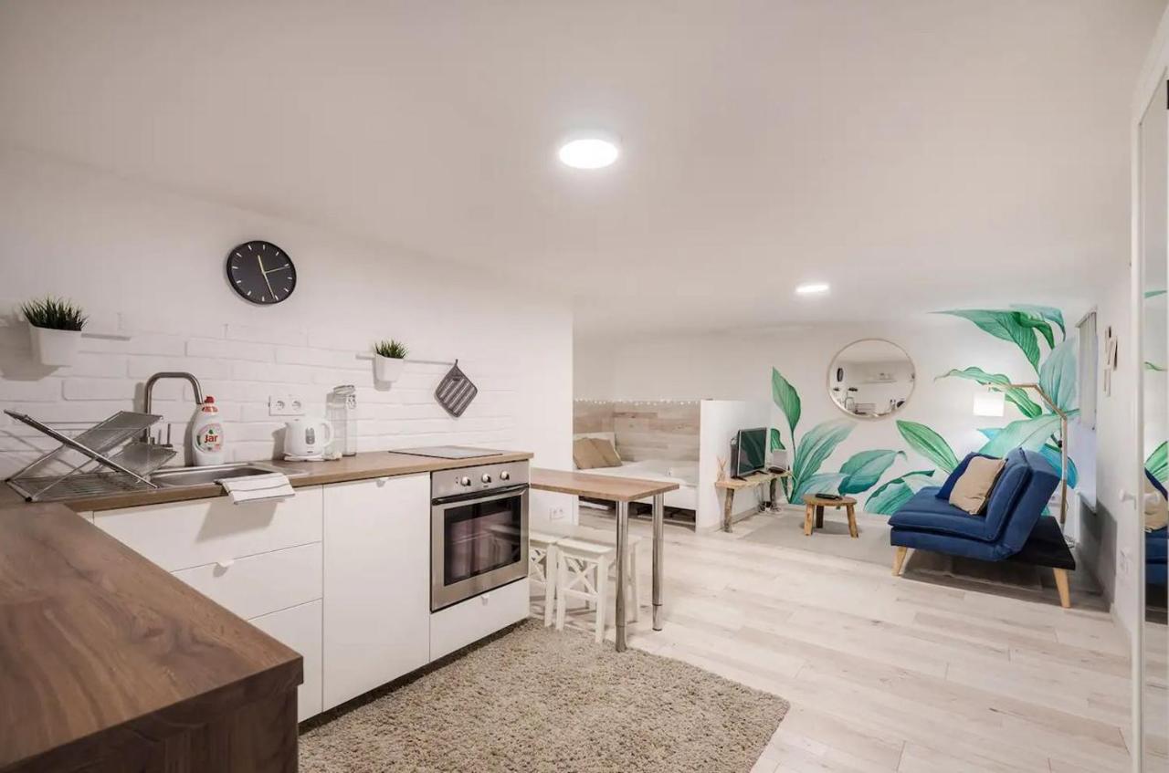 Cosy Cottage - Cheerful Apartment In The Center Budapest Eksteriør billede
