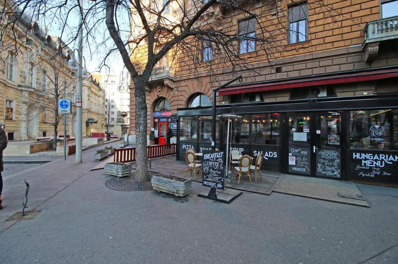 Cosy Cottage - Cheerful Apartment In The Center Budapest Eksteriør billede